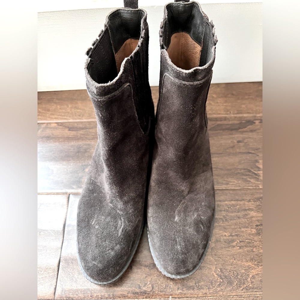 Via Spiga booties Suede dark brown as 6